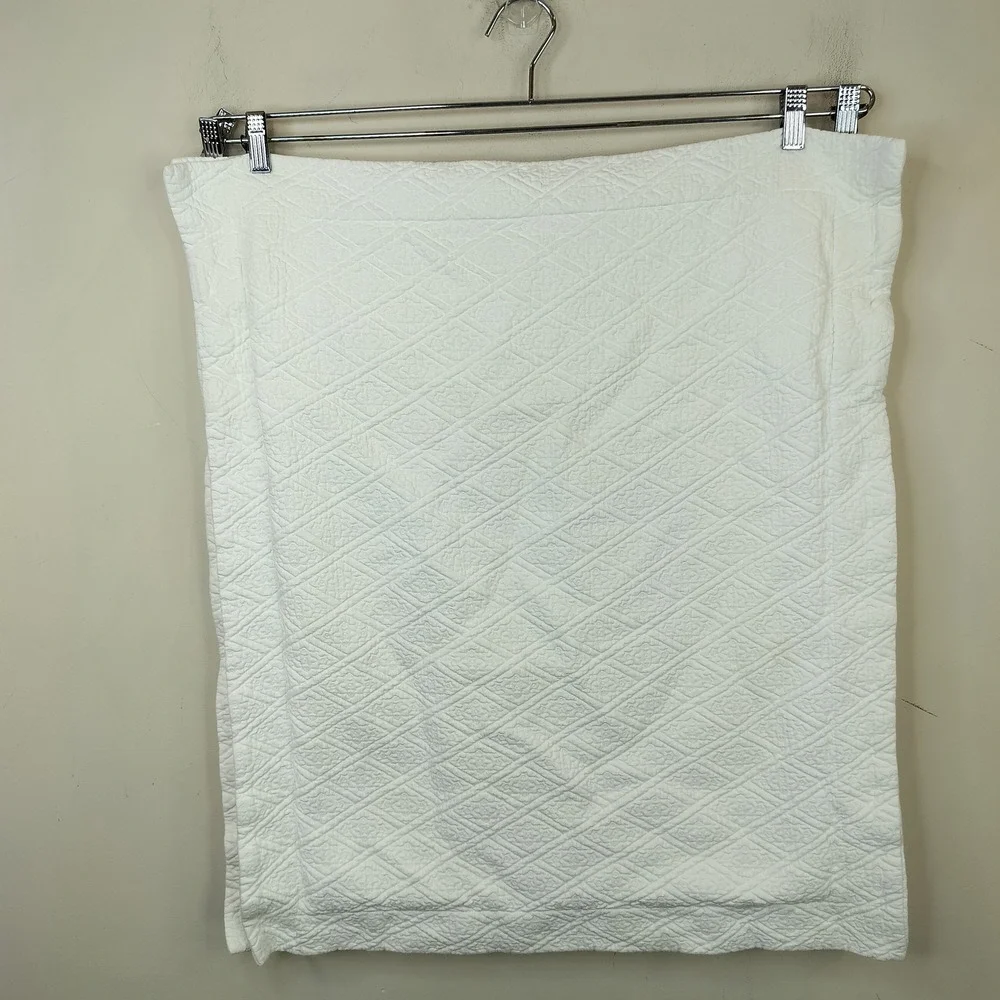 Pottery Barn Diamond Matelasse Pillow Sham Set 20x26 Standard Organic Cotton